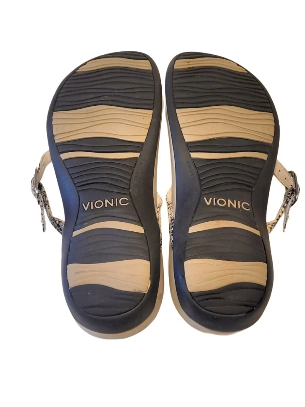 Vionic Karina Snake Print Thong Sandals